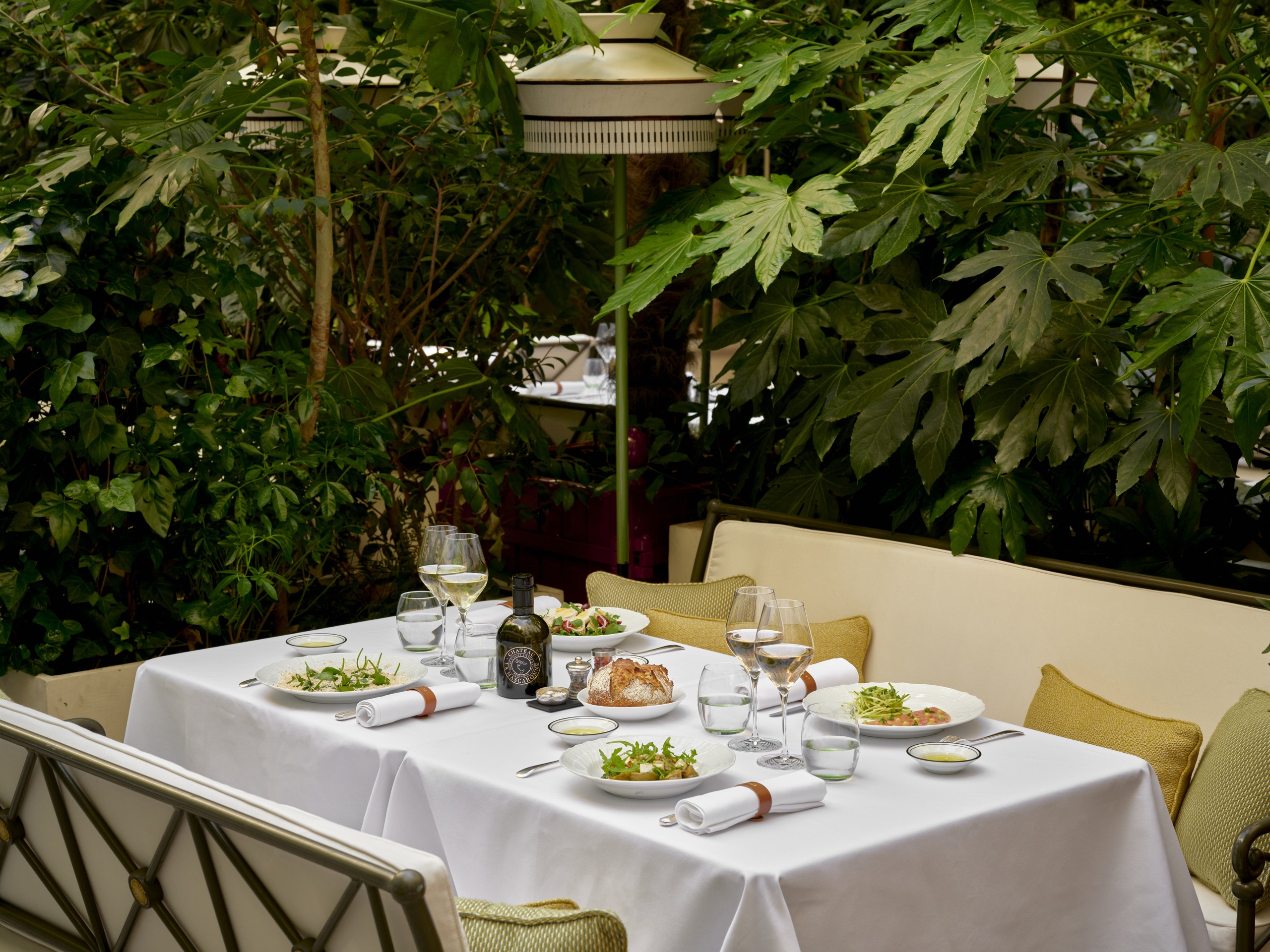 Le guide ultime des terrasses d’hôtels où passer du bon temps à Paris - Chateau La Mascaronne